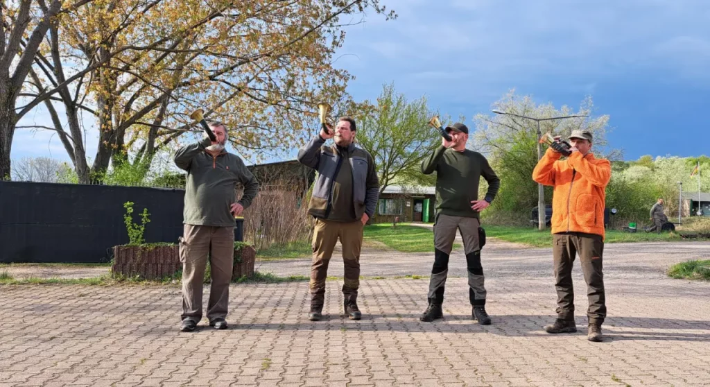 Jagdhornbläser zum Pokalschießen 2026