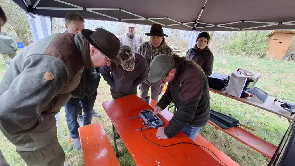 Vorführung zum Rehkitzschutz in Sonneberg